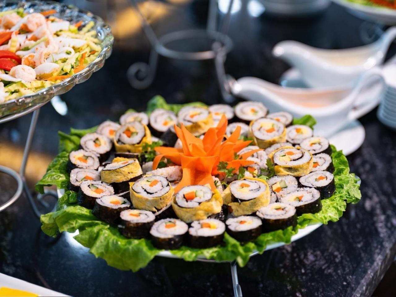 Quynh Yen Hotel ハロン エクステリア 写真