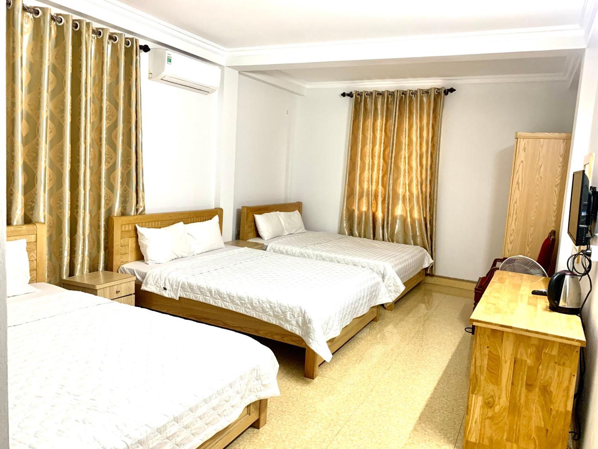 Quynh Yen Hotel ハロン エクステリア 写真