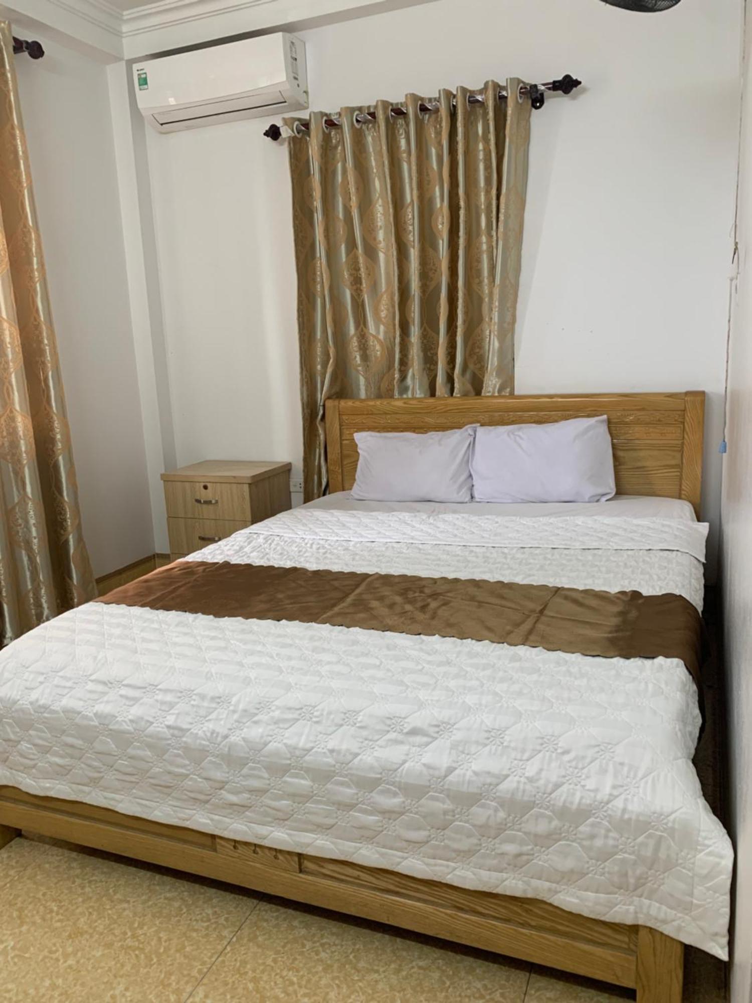 Quynh Yen Hotel ハロン エクステリア 写真